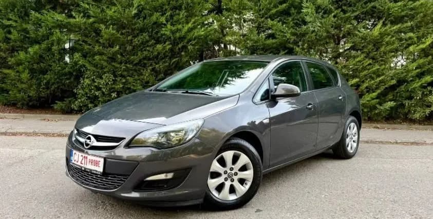 Opel Astra din stoc
